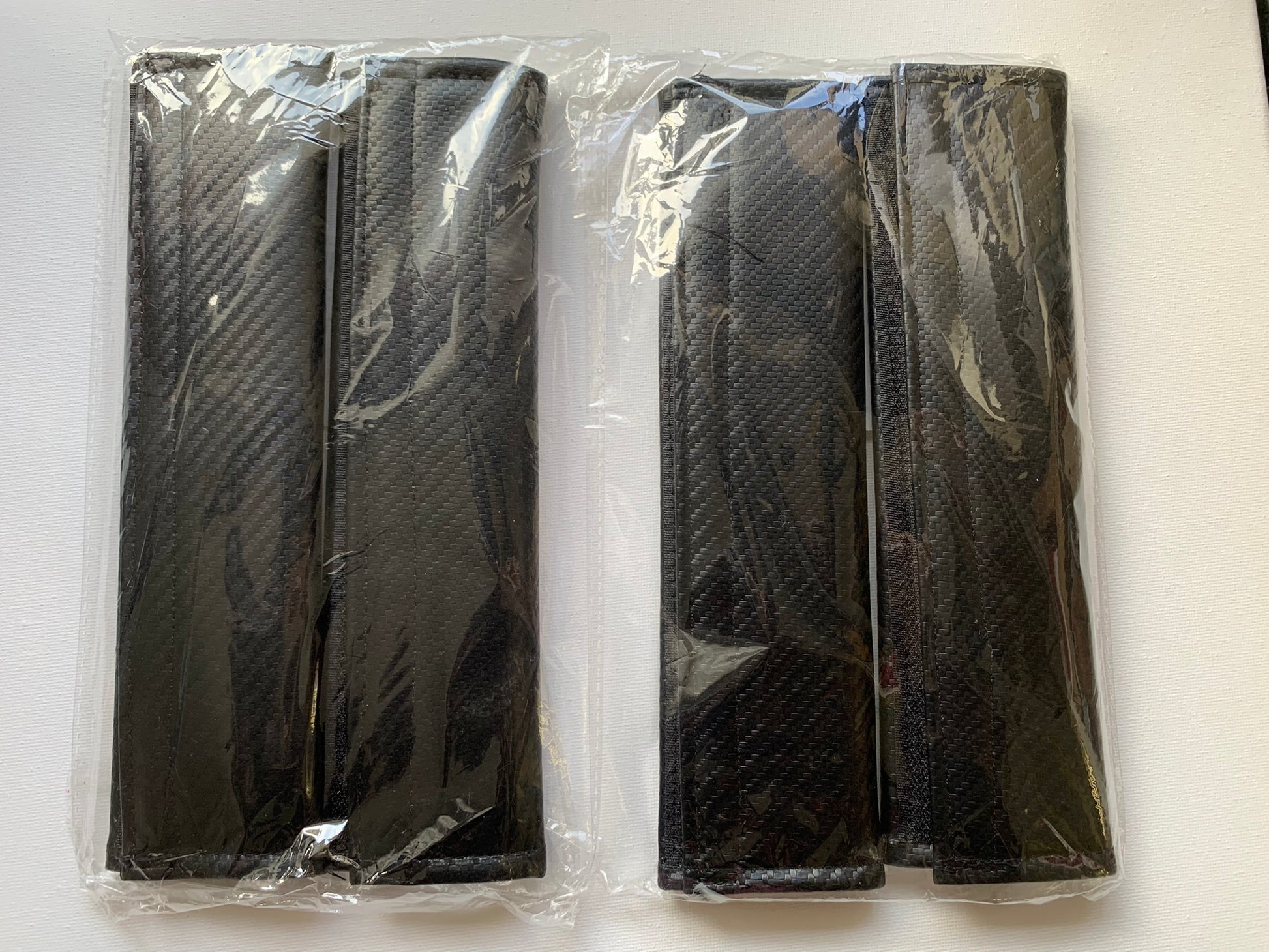 2pcs Seatbelt Shoulder Pad Cover For Chevrolet (Fits all Holden Models)